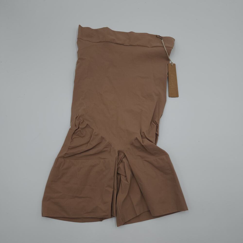 SKIMS Everyday Sculpt High Waisted Mid Thigh Shorts in Sienna Size 2X